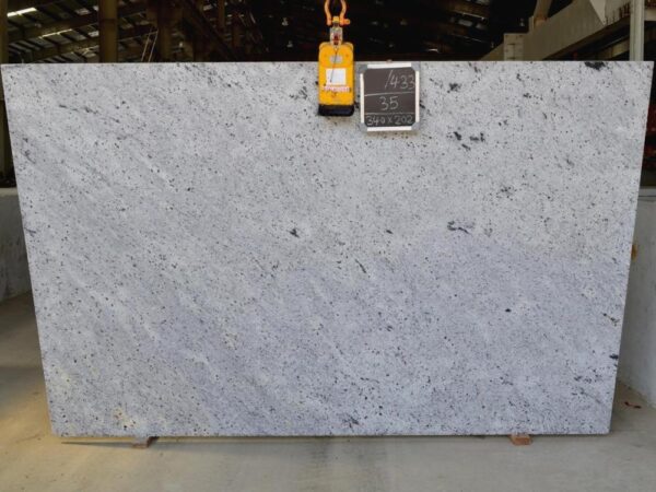 granit colonial white slab2